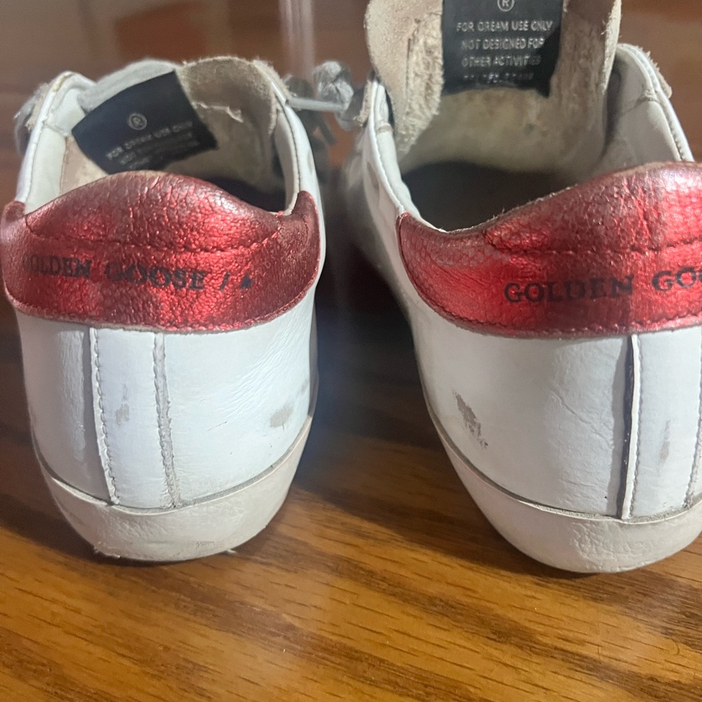 Golden Goose superstar tennis shoes size7 - Picture 5 of 8